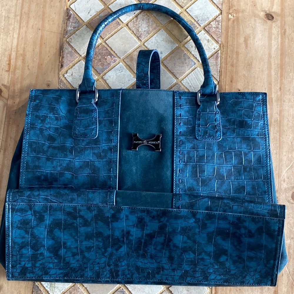 😍😍😍David jones purse 😍😍😍😍 no holes great shape